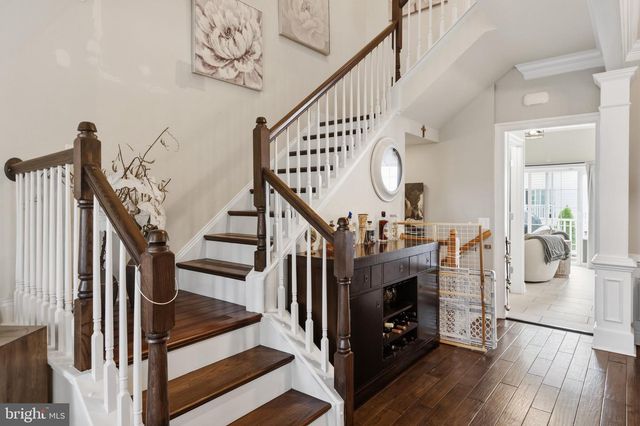 14919 POTOMAC BRANCH DR, Woodbridge, VA 22191