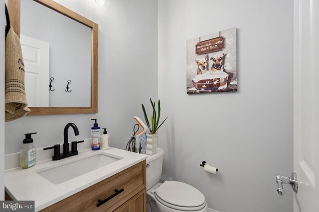 14919 POTOMAC BRANCH DR, Woodbridge, VA 22191