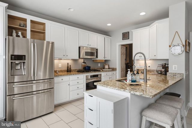 14919 POTOMAC BRANCH DR, Woodbridge, VA 22191