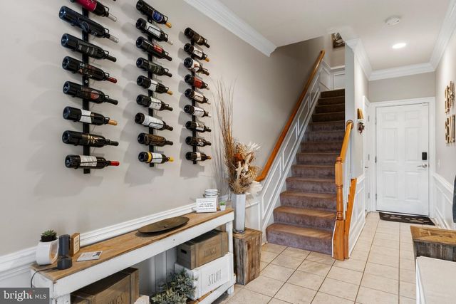 14919 POTOMAC BRANCH DR, Woodbridge, VA 22191