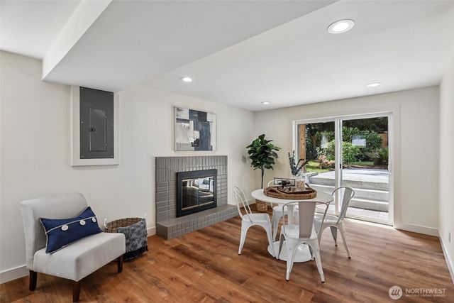 2103 168th Ave NE, Bellevue, WA 98008