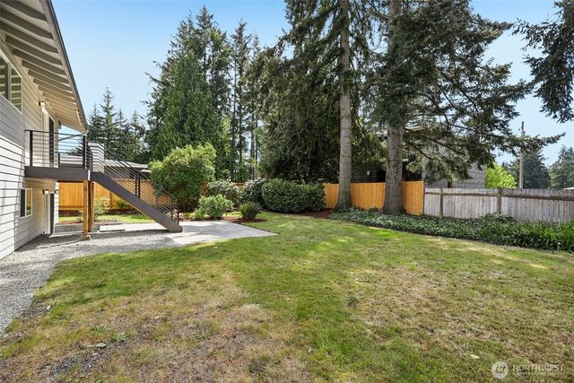 2103 168th Ave NE, Bellevue, WA 98008