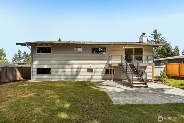 2103 168th Ave NE, Bellevue, WA 98008