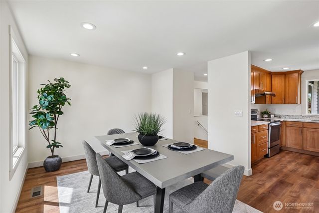 2103 168th Ave NE, Bellevue, WA 98008