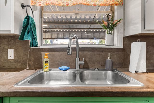 1307 N 61st Street, Waco, TX 76710