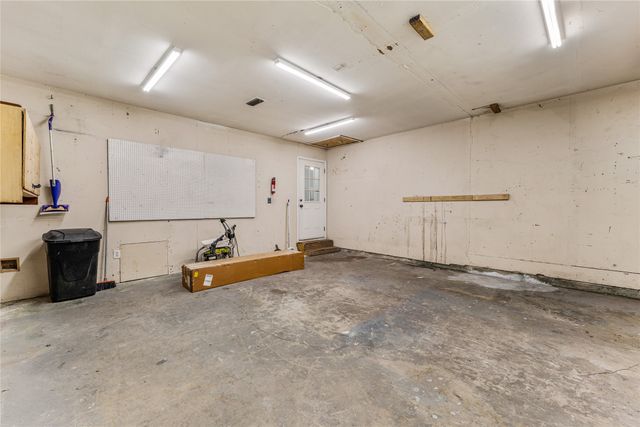 1307 N 61st Street, Waco, TX 76710