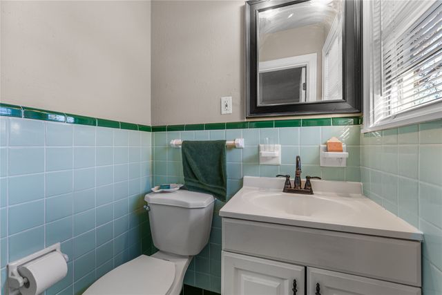 1307 N 61st Street, Waco, TX 76710