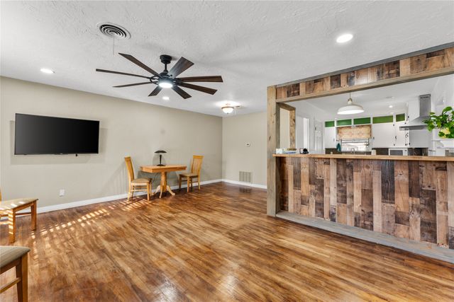 1307 N 61st Street, Waco, TX 76710