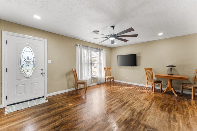 1307 N 61st Street, Waco, TX 76710