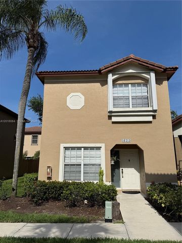 16213 Emerald Cove Rd, Weston, FL 33331