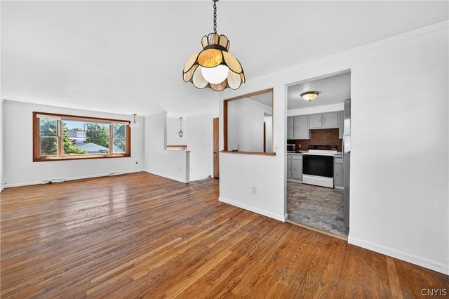 217 Niagara Avenue South, Geddes, NY 13209