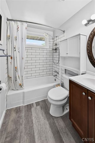 217 Niagara Avenue South, Geddes, NY 13209