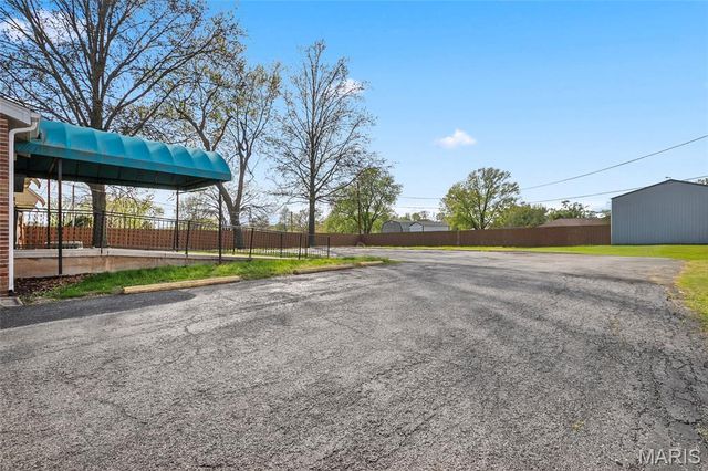 717 Union Road, St Louis, MO 63123