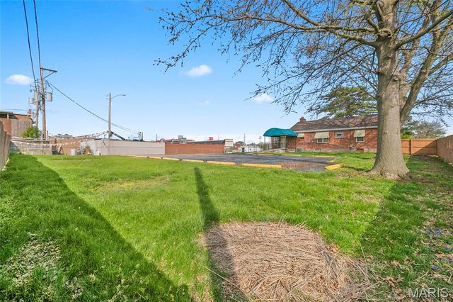 717 Union Road, St Louis, MO 63123