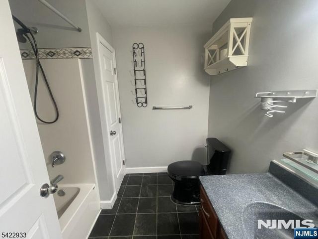 42 Riverlawn Drive, Wayne, NJ 07470