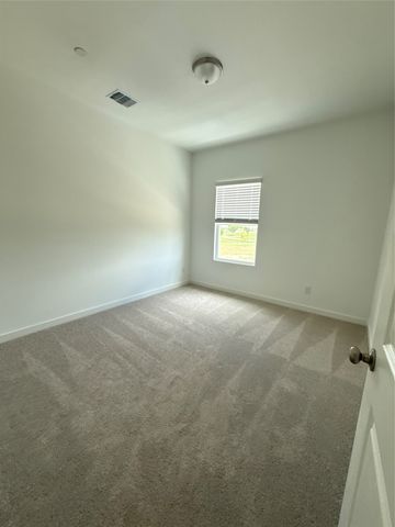 7621 Dakota Drive, Watauga, TX 76148