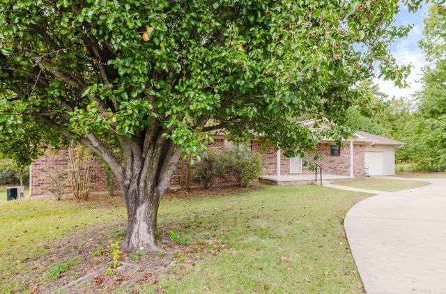 217 N Mission Street, Hot Springs, AR 71913