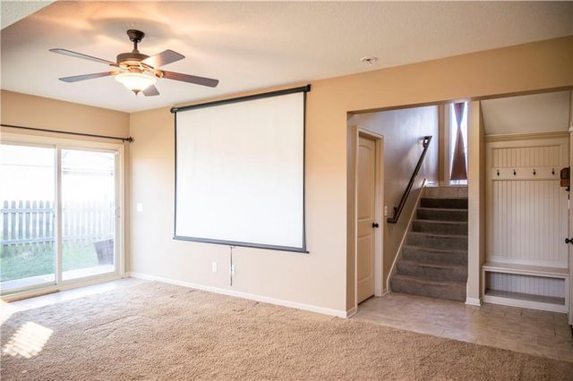 11208 N Manchester Avenue, Kansas City, MO 64157