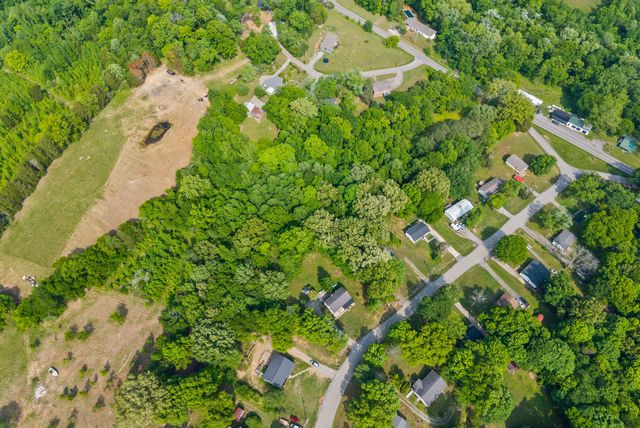 1524 River Rd, Clarksville, TN 37040