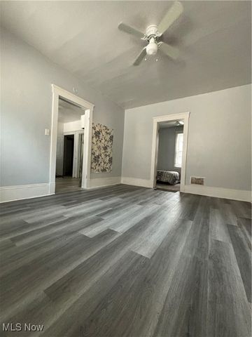 950 Ida Avenue, Cleveland, OH 44103