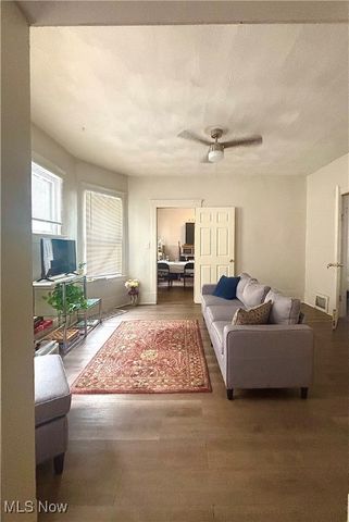 950 Ida Avenue, Cleveland, OH 44103