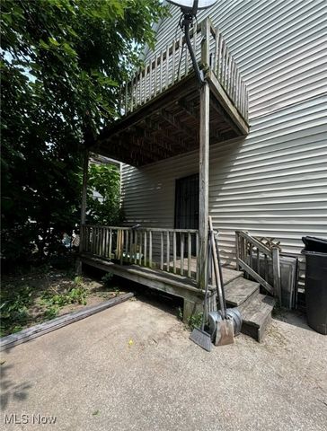 950 Ida Avenue, Cleveland, OH 44103