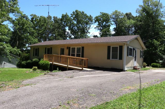 90 Laurel Ln, Paris, TN 38242