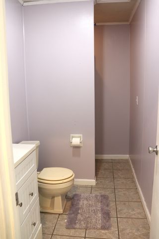 90 Laurel Ln, Paris, TN 38242