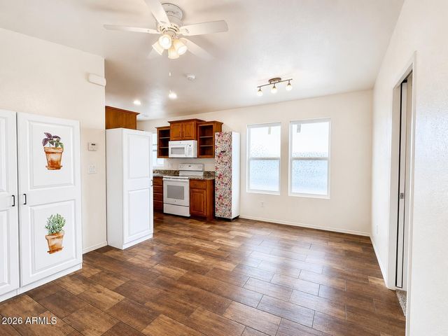 8700 E University Drive 232, Mesa, AZ 85207