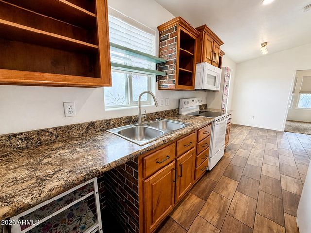 8700 E University Drive 232, Mesa, AZ 85207