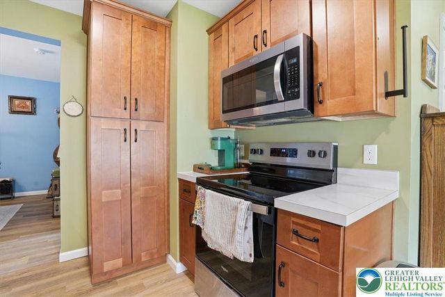 68 2nd Avenue, Lehighton Boro, PA 18235