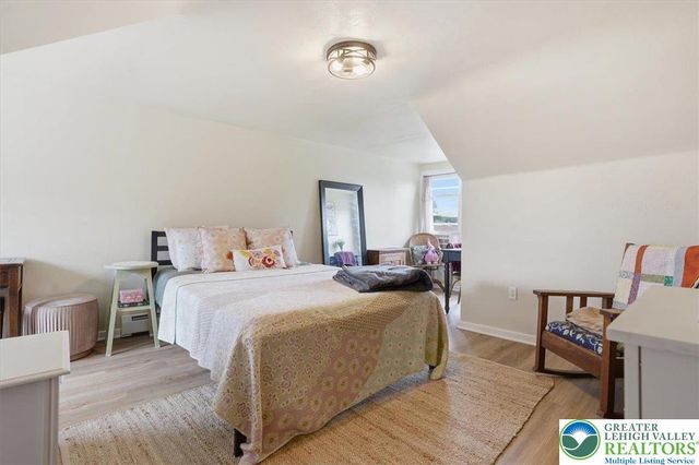 68 2nd Avenue, Lehighton Boro, PA 18235