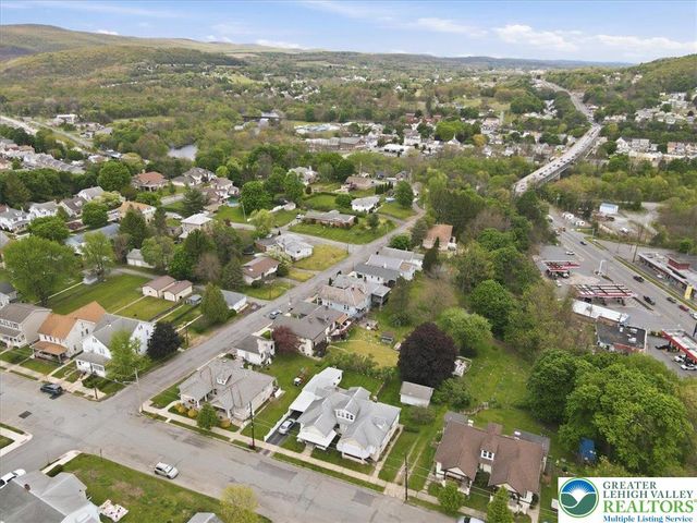 68 2nd Avenue, Lehighton Boro, PA 18235