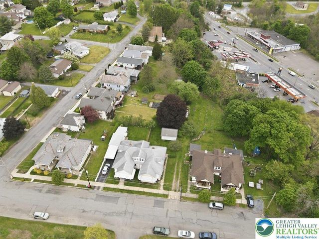 68 2nd Avenue, Lehighton Boro, PA 18235