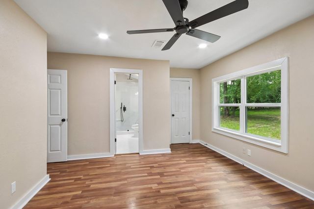 25319 Penguin Street, Magnolia, TX 77355