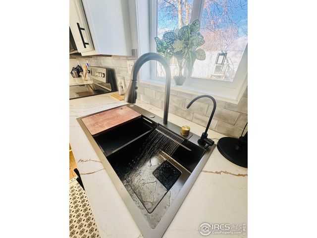 420 E 57th St 223, Loveland, CO 80538