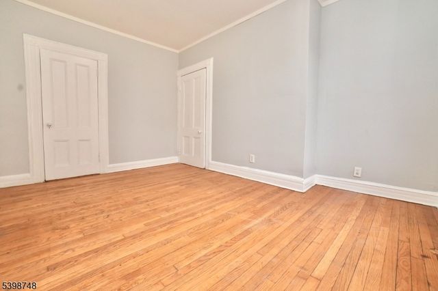 106 S 11Th St, Newark City, NJ 07107