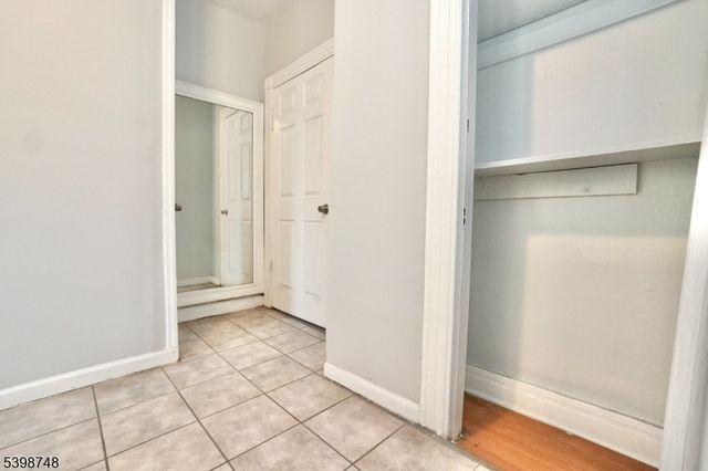 106 S 11Th St, Newark City, NJ 07107