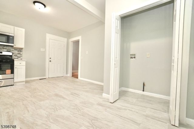 106 S 11Th St, Newark City, NJ 07107