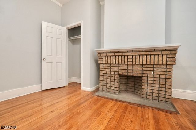 106 S 11Th St, Newark City, NJ 07107