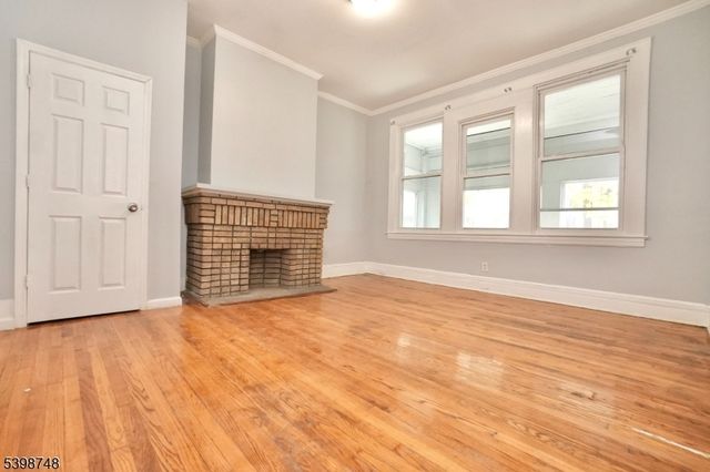 106 S 11Th St, Newark City, NJ 07107