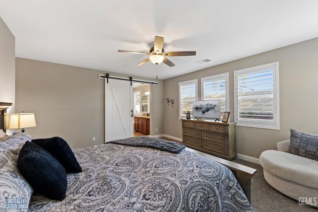 13607 Stonethwaite Lane, Bakersfield, CA 93311