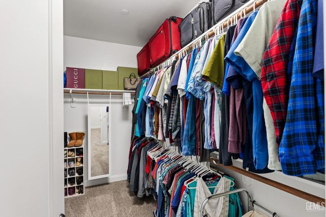 13607 Stonethwaite Lane, Bakersfield, CA 93311