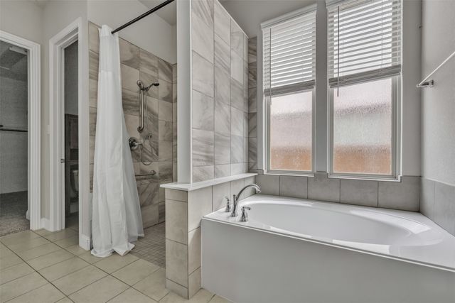 1802 Graham Way, Mansfield, TX 76063