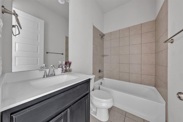 1802 Graham Way, Mansfield, TX 76063