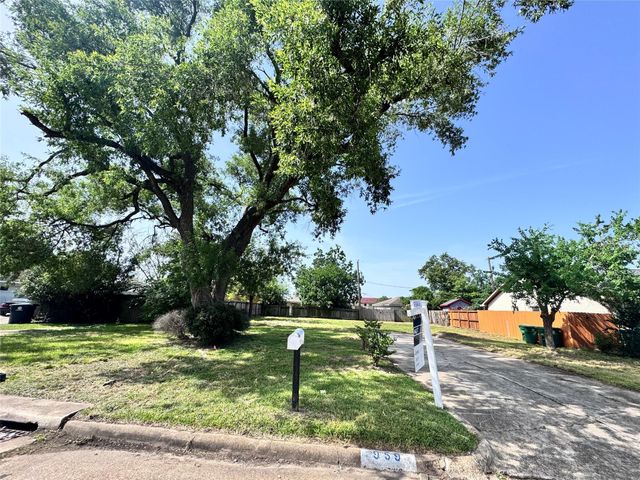 959 Greatwood Drive, Houston, TX 77013
