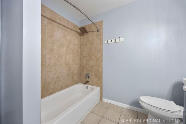 376 Thorncliffe Drive, Glendale Heights, IL 60139