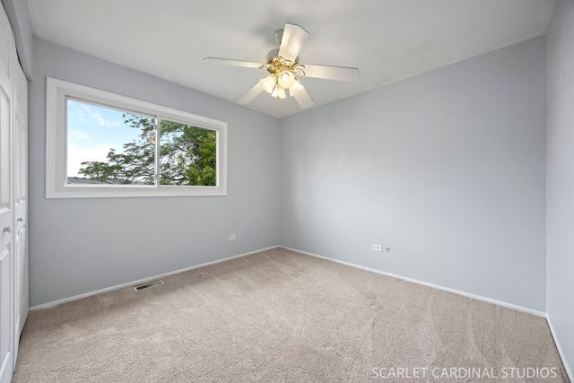 376 Thorncliffe Drive, Glendale Heights, IL 60139
