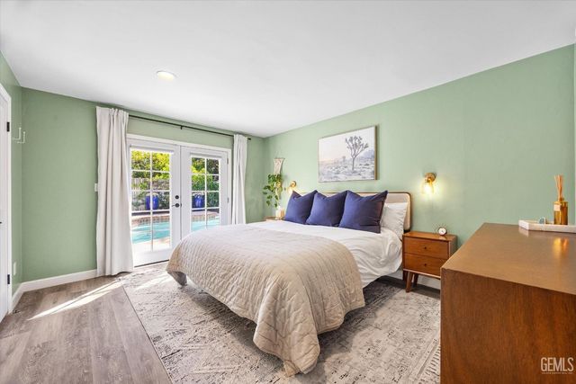 6711 Columbia Lane, Bakersfield, CA 93309