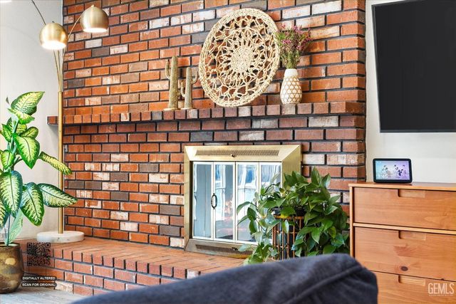 6711 Columbia Lane, Bakersfield, CA 93309